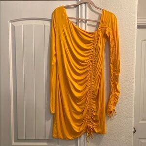 Camila Coelho Vibrant Yellow/Orange Ruched Off the Shoulder Dress, Sz L